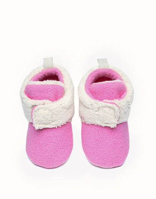 AUSTRALIAN SHEPHERD® Baby Booties Gift Set