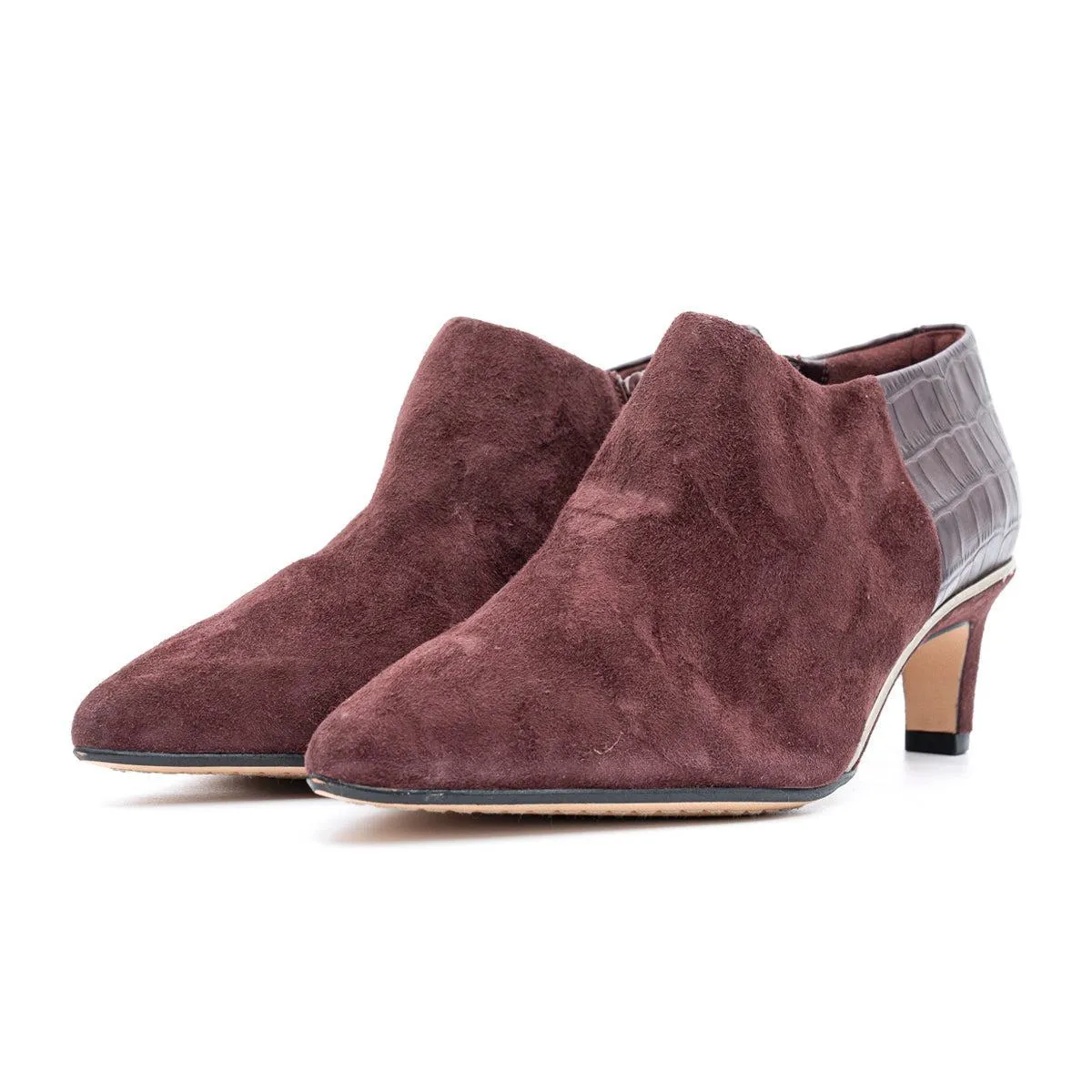 Clarks Ankle Boots Leather Burgundy Colour For Women