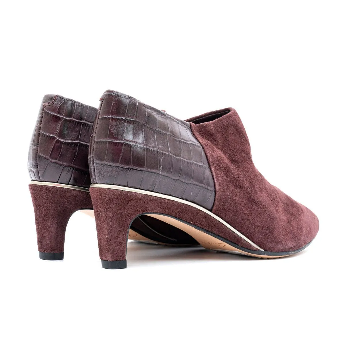 Clarks Ankle Boots Leather Burgundy Colour For Women