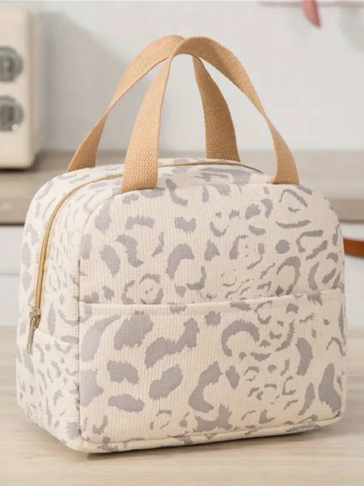 Girls Cute and Practical Lunch Bag - Stylish and Functional