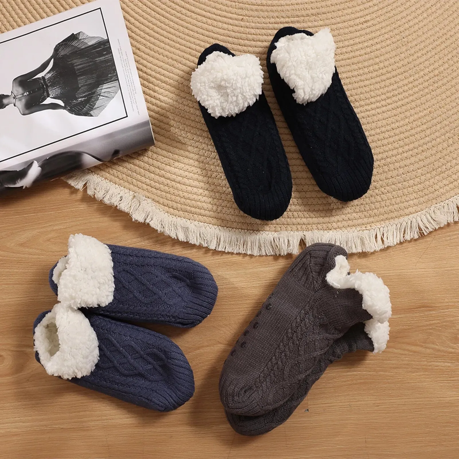 Men's Thermal Slipper Socks: Winter Warm, Short Cotton, Thickened, Non-Slip Grip, Soft and Cozy, Fuzzy Floor Socks