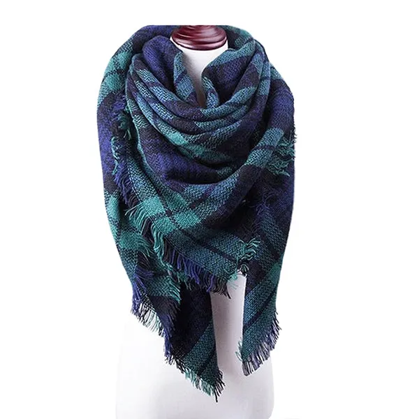 Womens Cold Weather Large Triangle Plaid Scarf